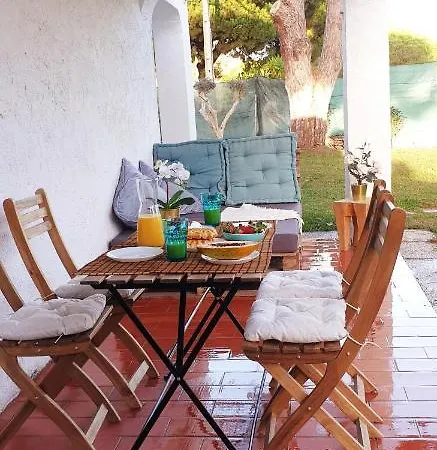Appartement Estudio Na Falesia *